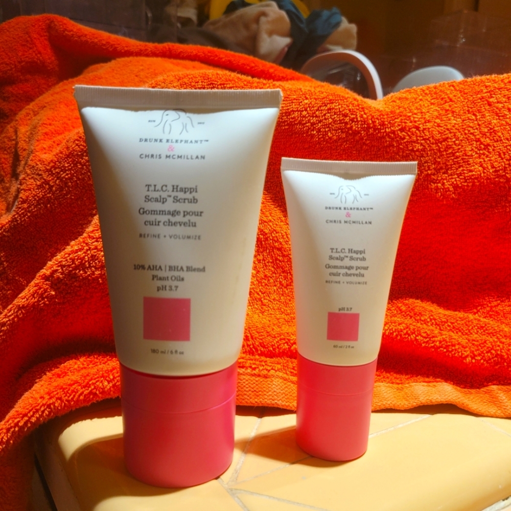 Full & travel size scalp scrub
